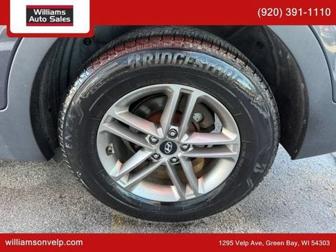 Used 2017 Hyundai Santa Fe Sport AWD/4WD image 27