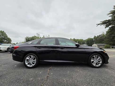 Used 2018 Honda Accord LX image 8