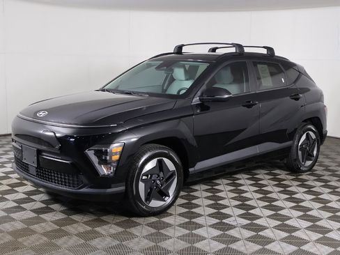 Used 2024 Hyundai Kona SEL image 8