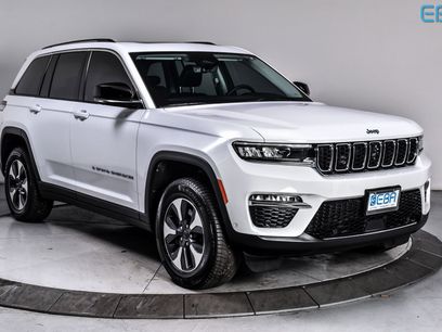 Used 2024 Jeep Grand Cherokee L Laredo