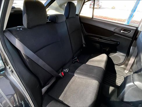 Used 2014 Subaru Crosstrek 2.0i Premium image 19