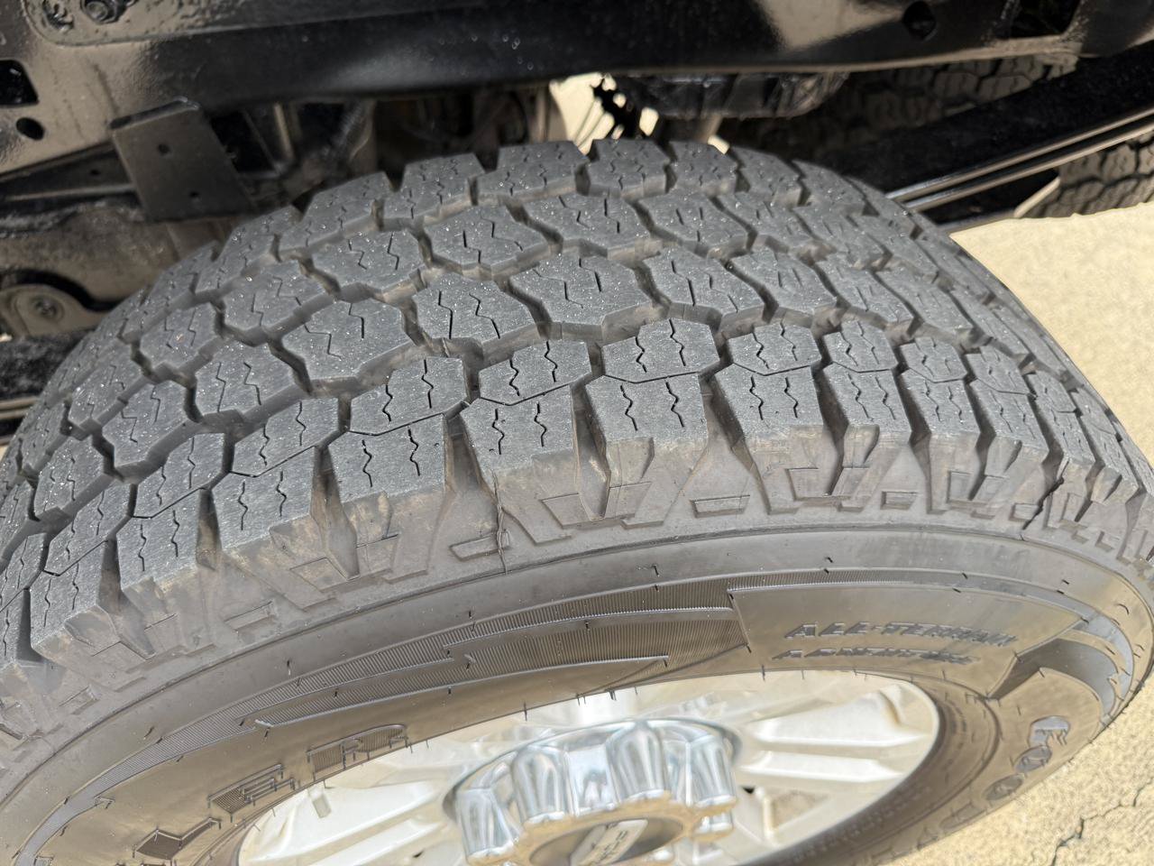 Used 2017 Ford F250 XLT w/ FX4 Off-Road Package AWD/4WD image 10