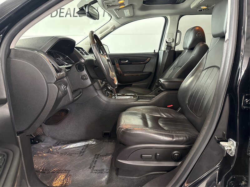 Used 2016 GMC Acadia Denali AWD/4WD image 9