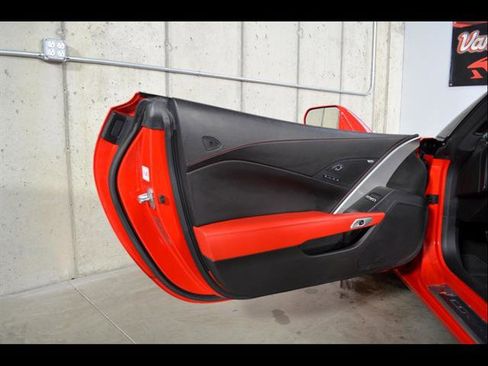 Used 2014 Chevrolet Corvette Stingray w/ 2LT Preferred Equipment Group image 11