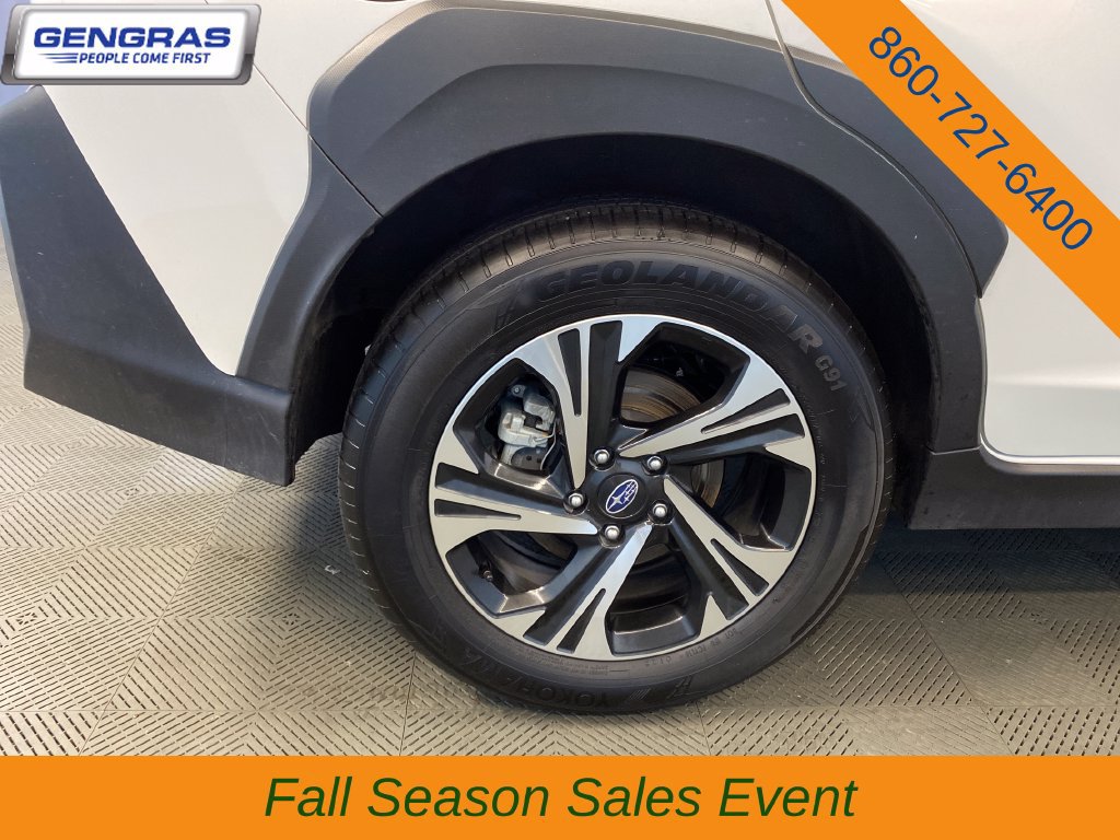 Used 2025 Subaru Crosstrek 2.5i Premium AWD/4WD image 33