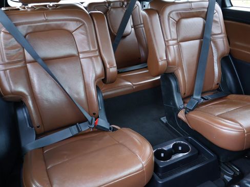 Used 2022 Lincoln Aviator Reserve w/ Elements Package Plus image 21