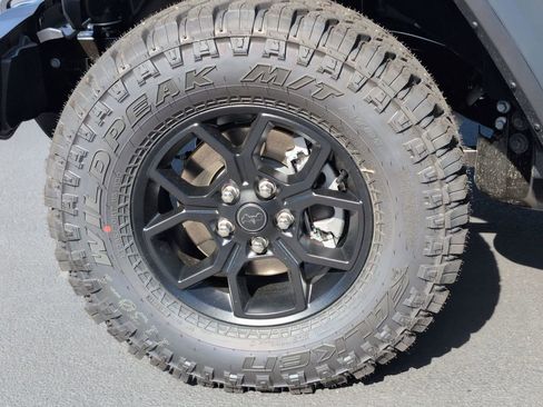 New 2026 Jeep Wrangler Unlimited Sport AWD/4WD image 9