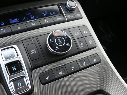 Used 2022 Hyundai Palisade Limited image 30