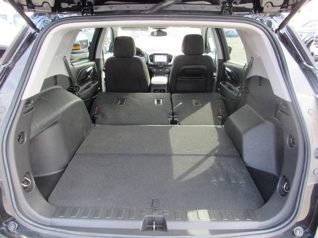 Certified 2022 GMC Terrain SLE w/ Driver Convenience Package AWD/4WD image 30