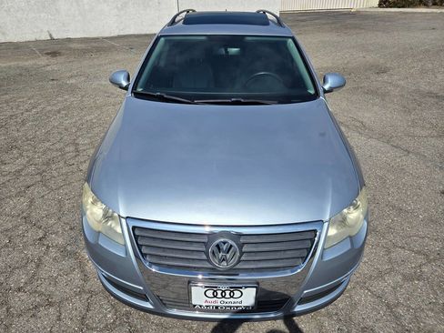 Used 2007 Volkswagen Passat 2.0T FWD image 5