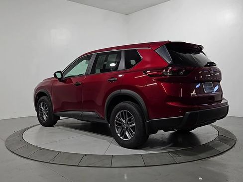 Certified 2025 Nissan Rogue S AWD/4WD image 3
