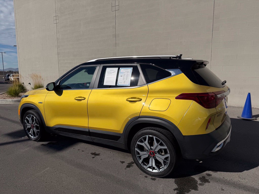 Used 2021 Kia Seltos S AWD/4WD image 3