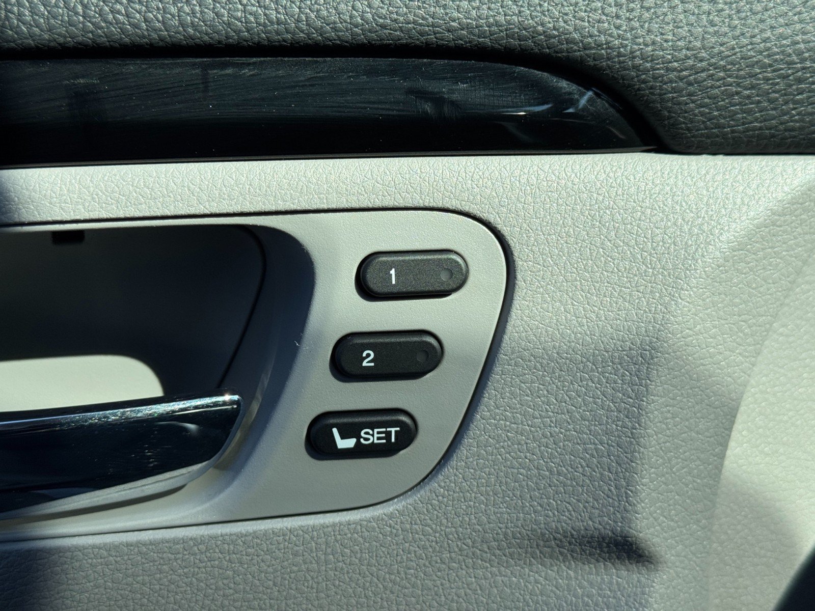 Used 2020 Honda Pilot Touring image 17
