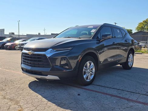 Used 2022 Chevrolet Blazer LT FWD image 3