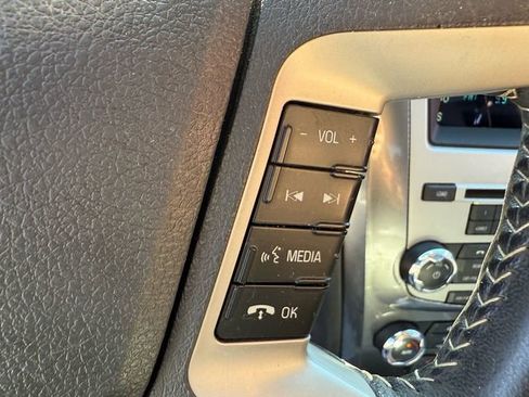 Used 2012 Ford Fusion SEL image 32