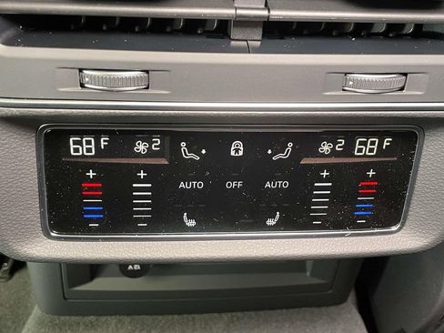 New 2026 Audi RS Q8 performance image 25