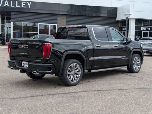 New 2026 GMC Sierra 1500 Denali w/ Denali Reserve Package AWD/4WD image 17