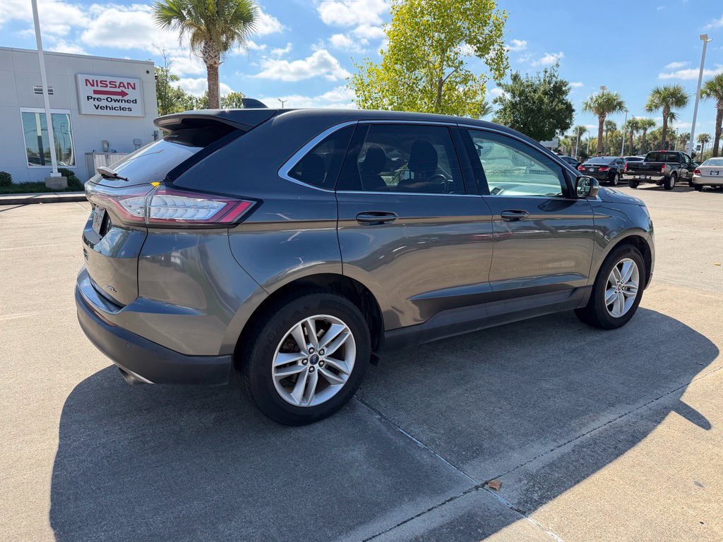 Used 2018 Ford Edge SEL FWD image 7