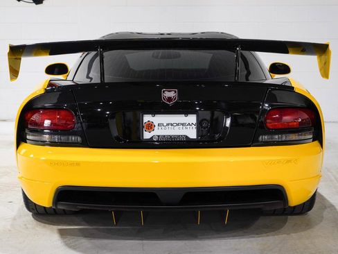 Used 2009 Dodge Viper ACR image 3