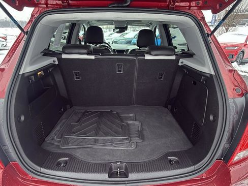 Used 2020 Chevrolet Trax Premier image 20