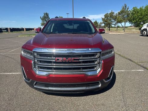 Used 2023 GMC Acadia SLT w/ Preferred Package image 2