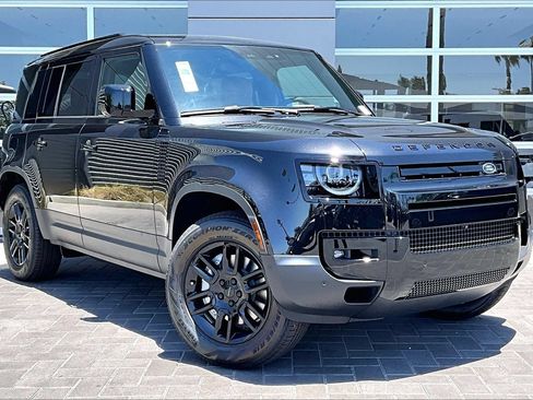 New 2026 Land Rover Defender 110 S AWD/4WD image 2