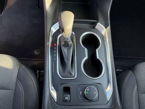 Certified 2021 Chevrolet Traverse LT image 23