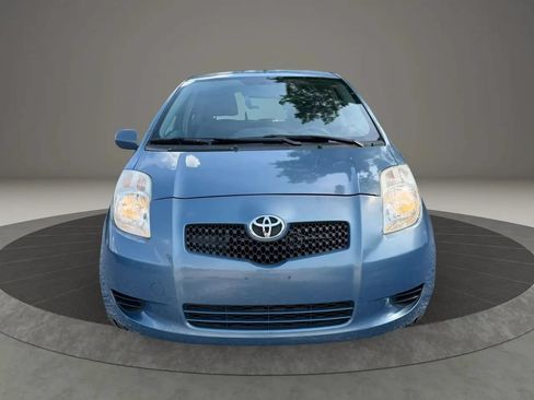 Used 2008 Toyota Yaris S FWD image 2