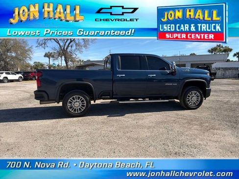 Certified 2022 Chevrolet Silverado 2500 High Country w/ Safety Package II image 13