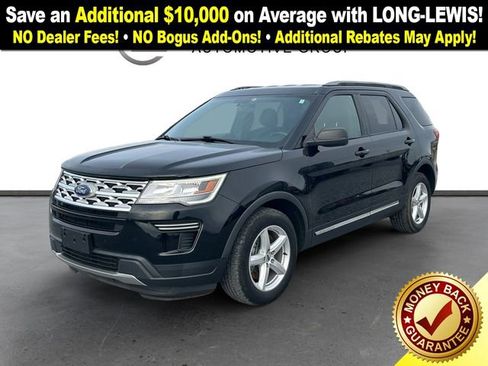 Used 2018 Ford Explorer XLT image 1
