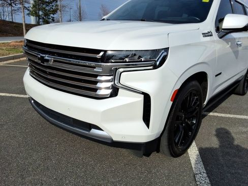 Used 2021 Chevrolet Tahoe High Country image 9