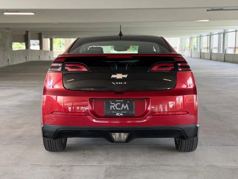Used 2012 Chevrolet Volt Premium w/ Premium Trim Package FWD image 6