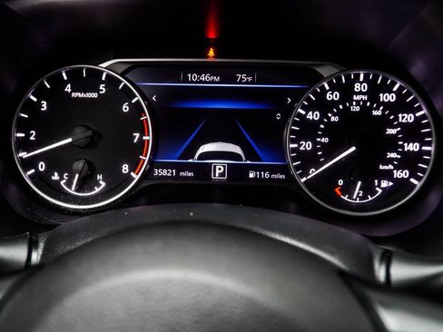 Used 2024 Nissan Sentra SV FWD image 30