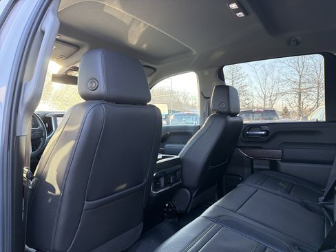 Used 2022 GMC Sierra 2500 Denali image 29