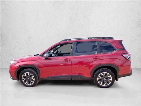 Certified 2025 Subaru Forester Premium AWD/4WD image 2