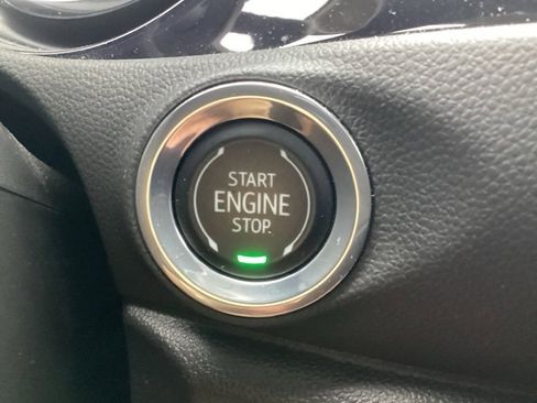 Certified 2023 Buick Encore GX Select image 31