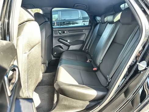 Used 2023 Honda Civic Sport image 4