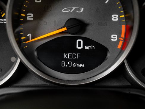 Used 2010 Porsche 911 GT3 RWD image 39