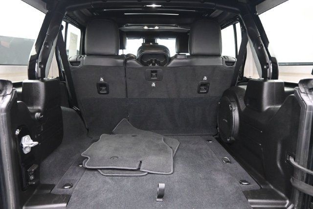 Used 2019 Jeep Wrangler Unlimited Rubicon AWD/4WD image 7