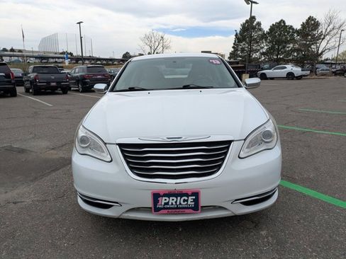 Used 2013 Chrysler 200 Limited FWD image 2