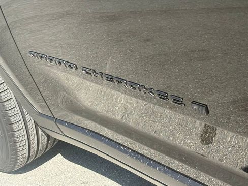 New 2025 Jeep Grand Cherokee L Limited w/ Black Appearance Package image 49