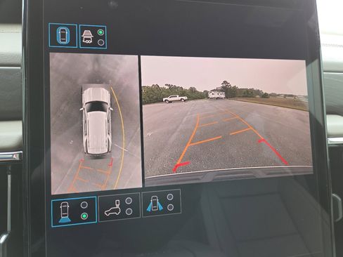 New 2026 GMC Yukon Denali w/ Sun & Power Step Package RWD image 10
