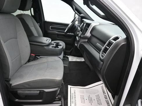 Used 2024 RAM 2500 Big Horn AWD/4WD image 7