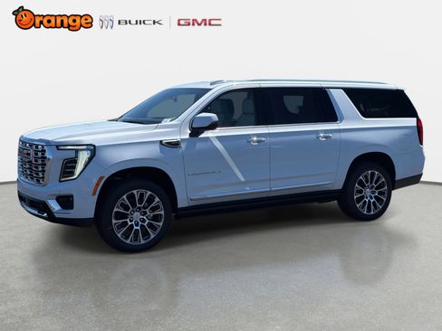 New 2026 GMC Yukon XL Denali w/ Denali Reserve Package image 7
