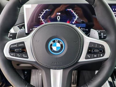 New 2026 BMW X5 xDrive50e w/ M Sport Package AWD/4WD image 14