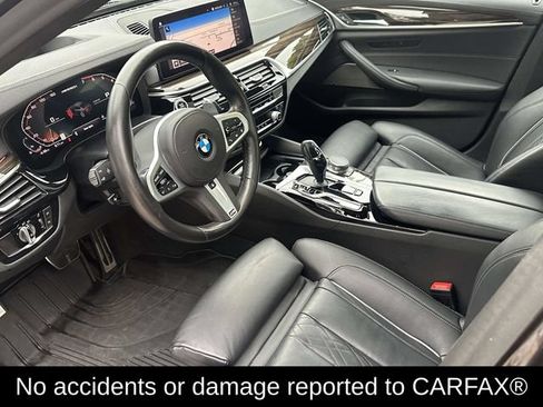 Used 2021 BMW M550i xDrive w/ Premium Package AWD/4WD image 2