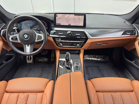 Used 2022 BMW 540i w/ M Sport Package RWD image 13