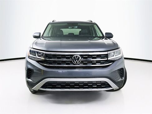 Used 2023 Volkswagen Atlas SE w/ Panoramic Sunroof Package image 5
