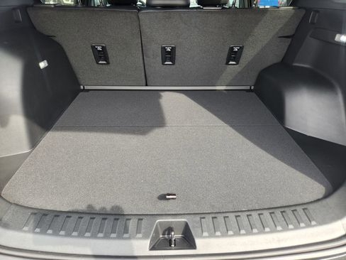 New 2026 Chevrolet Equinox LT w/ Convenience Package II image 26