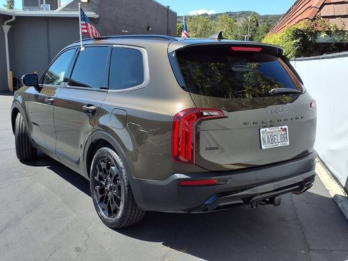 Used 2022 Kia Telluride SX w/ SX Prestige Package AWD/4WD image 5
